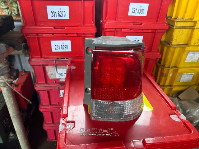 外装・エアロ タントテールレンズ右LED