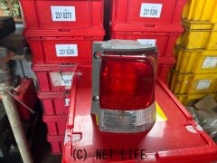 外装・エアロ タントテールレンズ右LED