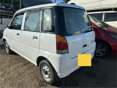 部品取車 プレオ
