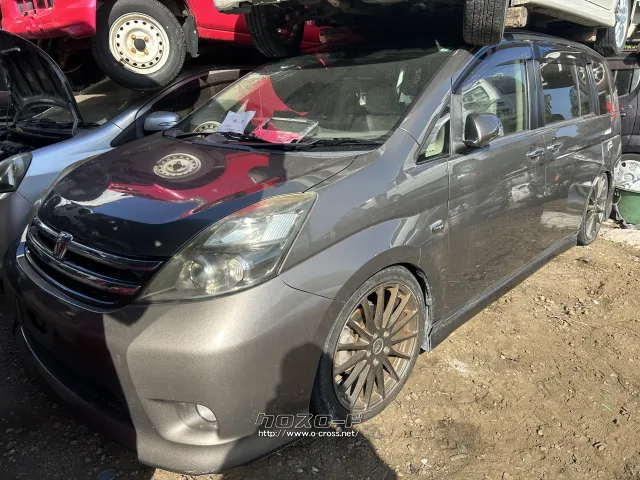 部品取車 アイシス