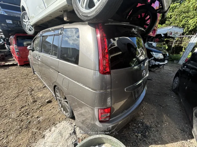 部品取車 アイシス