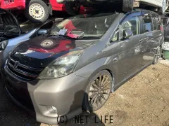 部品取車 アイシス