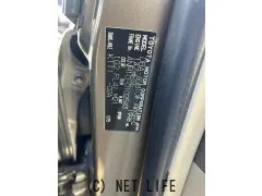 部品取車 アイシス