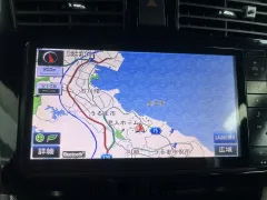 TV・カーナビ ダイハツ純正Bluetooth付きフルセグナビ♪
