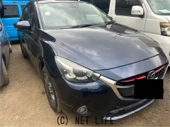 部品取車 デミオ