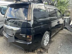 部品取車 アイシス