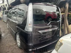 部品取車 セレナ