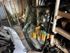 外装・エアロ フリード Fガラス