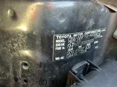 部品取車 ポルテ