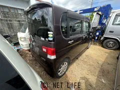 部品取車 タント