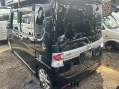 部品取車 タント