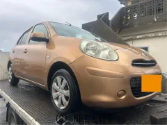 部品取車 マーチ