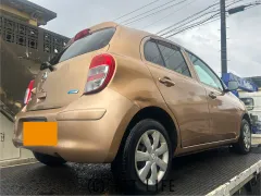 部品取車 マーチ