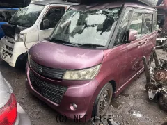 部品取車 パレット