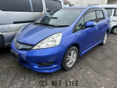 部品取車 フィットシャトル