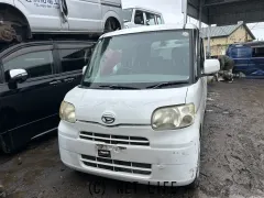 部品取車 タント