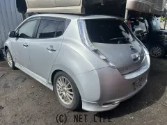 部品取車 リーフ