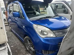部品取車 ソリオ