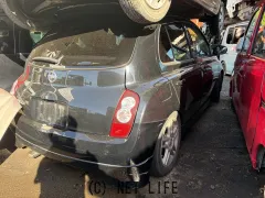 部品取車 マーチ
