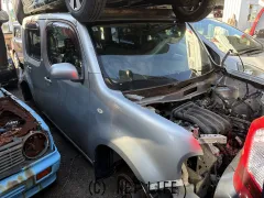 部品取車 キューブ