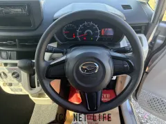 ダイハツ ムーヴ