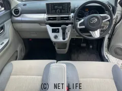 ダイハツ キャスト