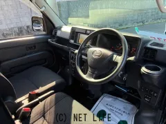 ダイハツ ハイゼットカーゴ