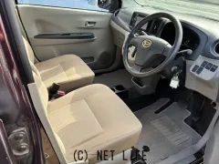 ダイハツ ミライース