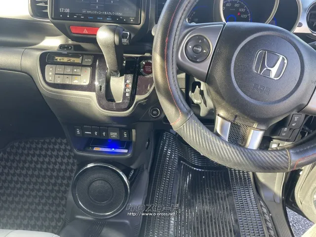 ホンダ N-BOXスラッシュ