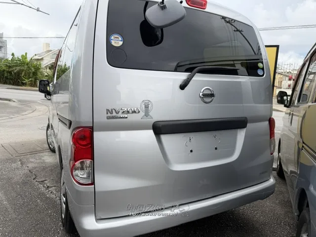 日産 NV200バネットバン
