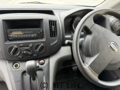 日産 NV200バネットバン