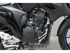 ヤマハ FZ25