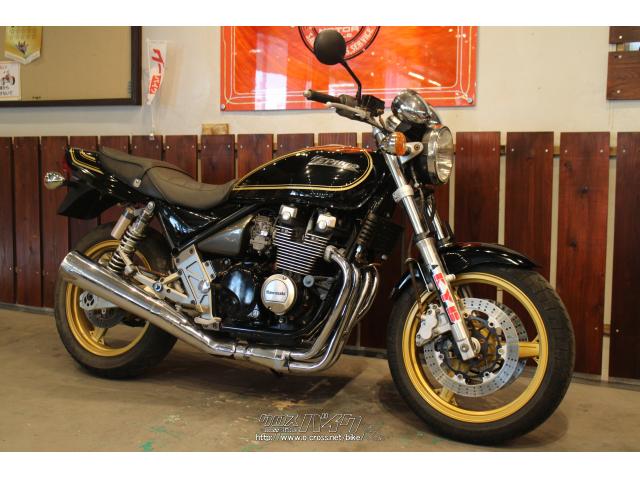 カワサキ ゼファー 400 χ・2002(H14)初度登録(届出)年・ブラック
