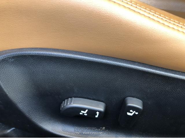 助手席にもパワーシート付き! 日産 スカイライン