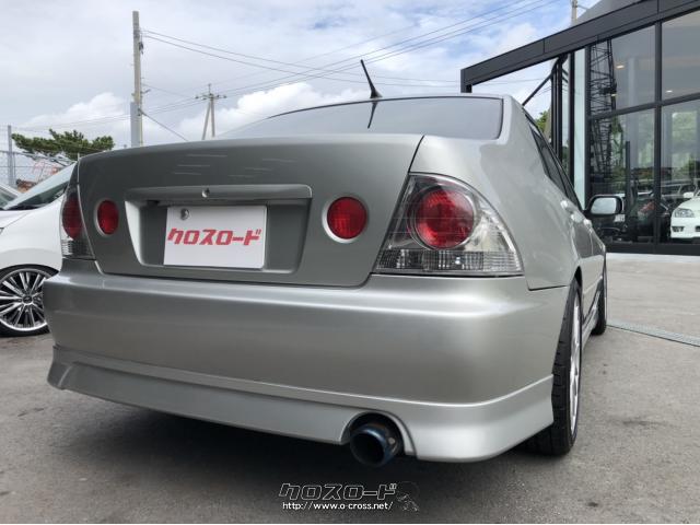 軽量なのに高剛性かつ日欧米の各地域の基準をクリアする衝突安全ボディーが採用されています。 トヨタ アルテッツァ