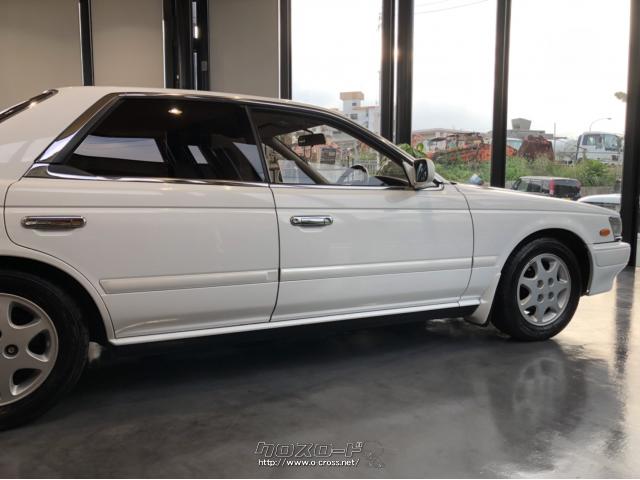 15インチ日産純正アルミが良く似合います。 日産 ローレル