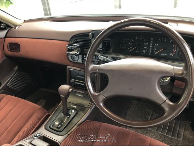 これだけ質の高く保存状態の良いローレルはもう今後入荷困難です。 日産 ローレル