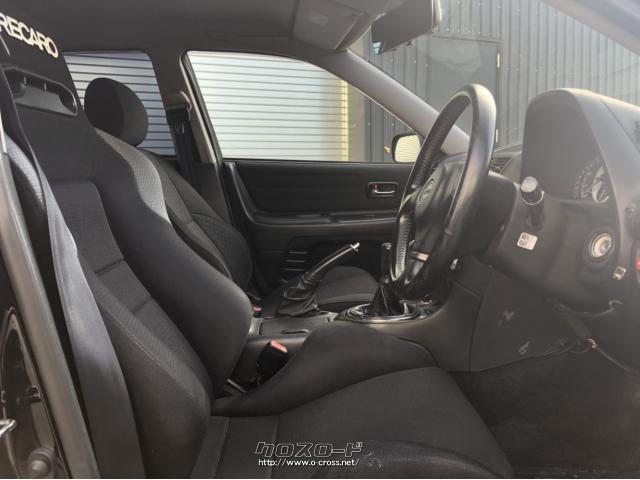 レカロシート装着により、着座位置が低くなり、路面や車の挙動といったインフォメーションをドライバーに確実に伝えてくれます。 トヨタ アルテッツァ