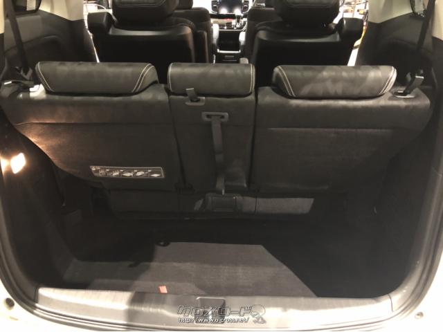 トランクスペースも広々で、多くの荷物を詰め込めます。 ホンダ オデッセイ