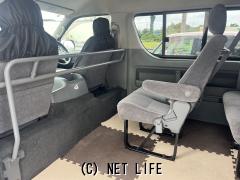 トヨタ ハイエース