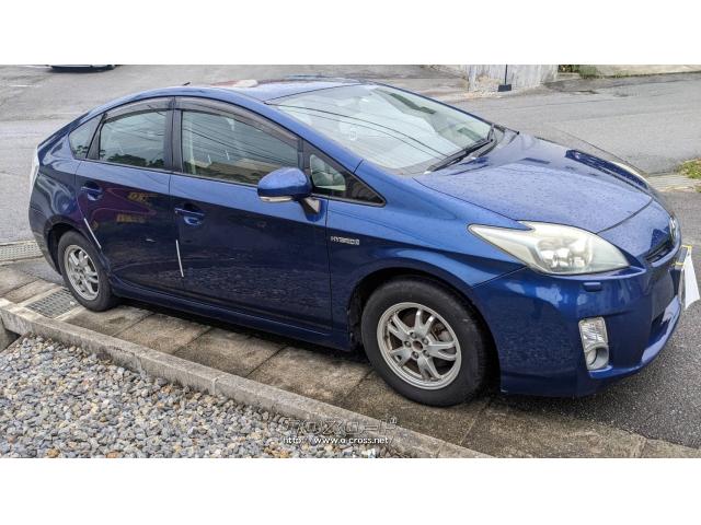 トヨタ プリウス