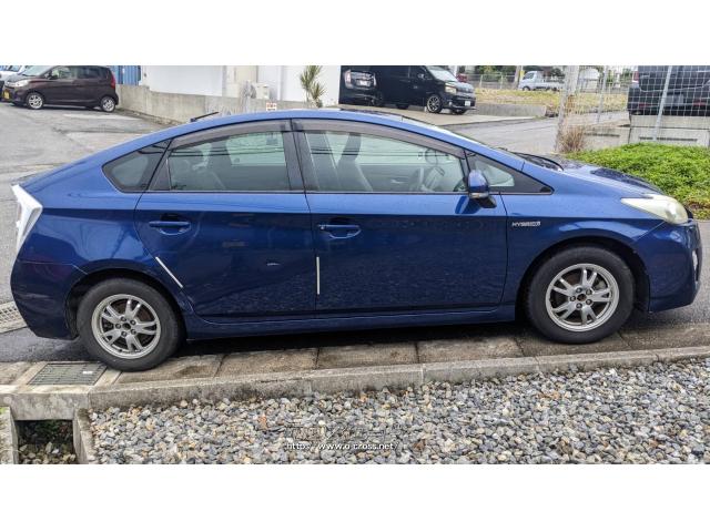 トヨタ プリウス