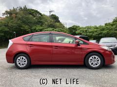 トヨタ プリウス