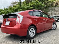 トヨタ プリウス