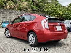 トヨタ プリウス