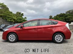 トヨタ プリウス