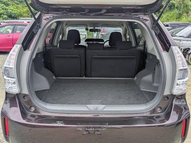 トヨタ プリウスα