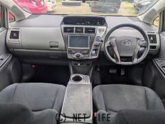 トヨタ プリウスα