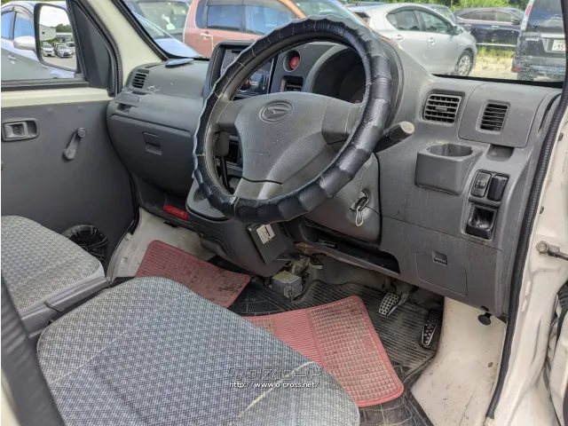 ダイハツ ハイゼットカーゴ