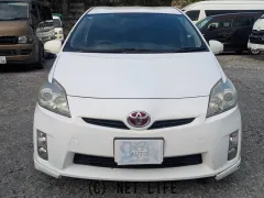 トヨタ プリウス